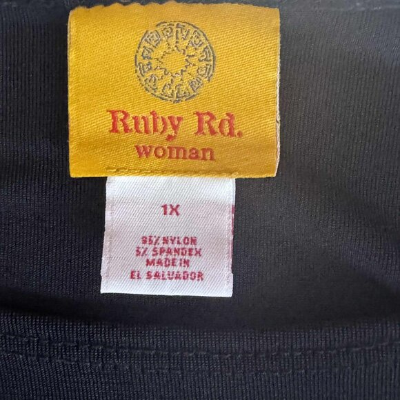 Ruby Rd. Woman Black Sleeveless Top – Size 1X - Picture 3 of 5